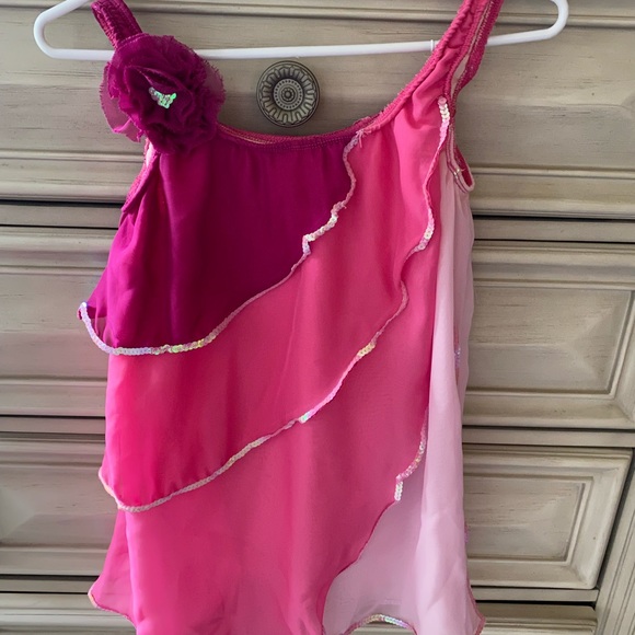 One piece costume - Picture 1 of 4